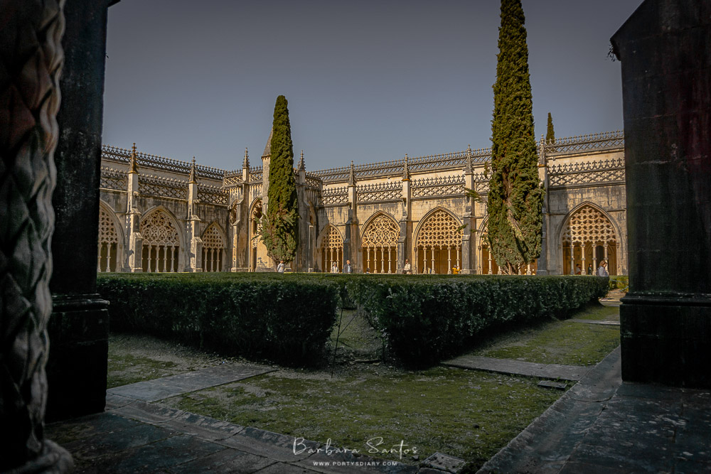 Gardens in Batalha Monastery - How to spend a day in Batalha