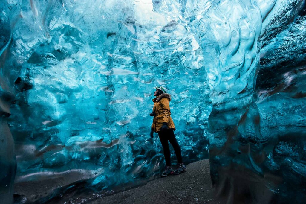 Blue Ice Cave (Breidamerkurjokull) - Iceland