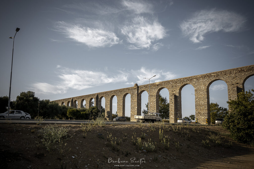 Évora aqueduct